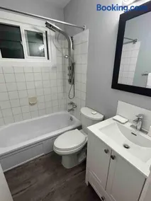 Cute Highland Park(Upper-A-Unit) - Image 4