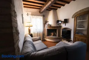 Casa Il Pino a Montespertoli - Image 1