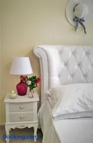 Alexandra΄s Liston Suite - Image 3