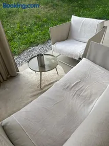 Sunhand home - Image 3