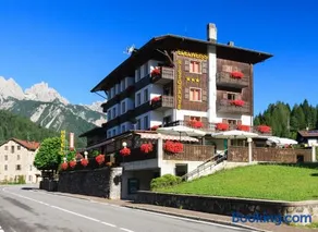 Hotel Edelweiss con Ristorante Note di Gusto - Image 1