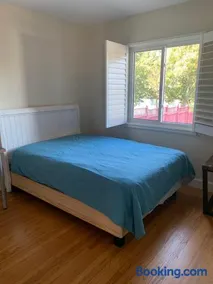 RoomL - Image 1