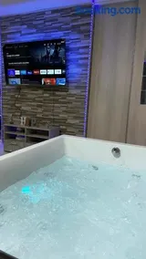 Relax & Chill - Image 2