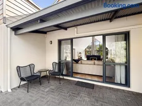Inji Homestead - 5 acre holiday home in Margaret river region - Image 5