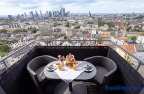 Luxus Apartment mit Skyline View. - Image 1