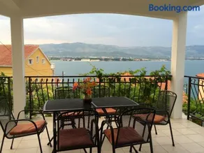 Apartments Ljiljana - Image 2