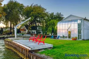 Enjoy Our Lakefront Paradise - Image 2