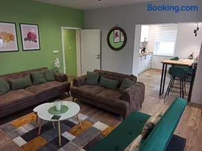 Dream House - Image 4