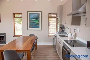 The Golfers Villa - Image 3