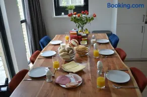 Comfortabel 6p vakantiehuis met laadpaal - Image 2