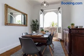 Beautiful apartment by the sea front - Image 3