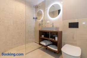 Trecento Boutique Rooms - Image 2