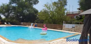Comfy Stay Gouvia – Studio 1 - Image 4