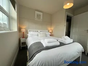 The Harrogate Penthouse - Image 3