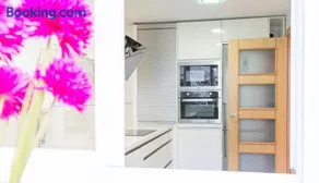 Apartamento Ria de Boo, Con patio privado - Image 3