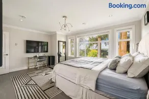 5-Star Luxury and comfortable home - Image 2