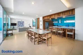 Beachfront Upscale House in Telchac - Image 4