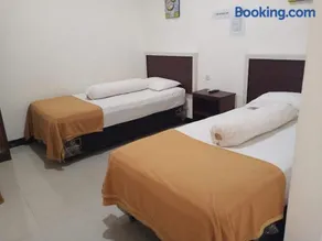 Fidelia Homestay Palu Mitra RedDoorz - Image 2