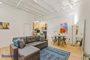 Rooftop Pool & City Views! Long-Term Dtwn LA Stay - Image 3