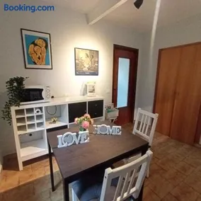 Mamma Mia Bed and Breakfast - Image 2