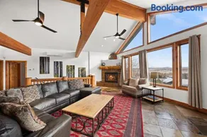 Best house in Bear Hollow - Image 3