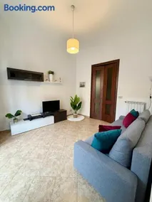 Gigi's Apartment - Image 1