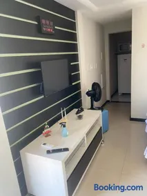 Flat Aju - Um jeitinho especial de se hospedar em Aracaju. Uma verdadeira suíte master todo mobiliado no capricho só para você. - Image 2