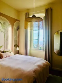 Hey Cherie ! Suite de Luxe Jacuzzi Sea View - Image 4