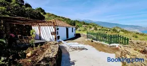 VV Casa Bastina "by henrypole home" - Image 2