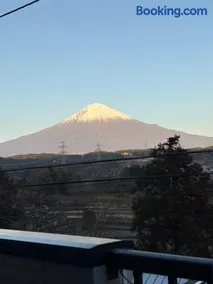 Torinami Fuji View House - Image 3