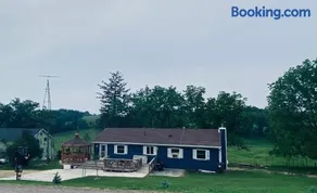 The Farmhouse ranch - Image 1