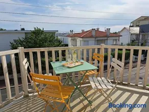 Appartement, Royan. Proche plage. - Image 3