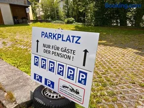 Pension Berggasse - Parkplatz, Küche & Self Check-in - Image 4