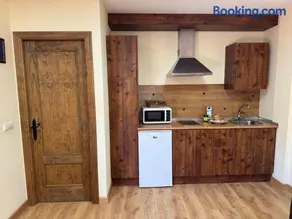 Apartamentos Sanabria - Image 2