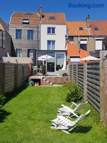 Home Bruges Cosy Comfort Modern Couple Privacy walking distance City center Kitchen Terrace Garden - Image 2