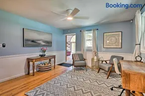 Decked-Out Home: Hot Tub, Pool, Fire Pit & More! - Image 4