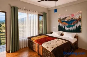 Aahista Stays- Mountain view homestay - Image 2