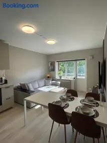 New renovated apartment - Image 1