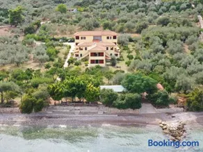 Magda Hotel Apartments - Image 1