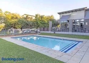 The Steynview Pad - Pvt Garden Unit w/ Power Backup - Image 4