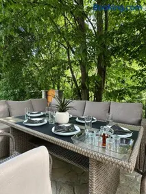 Green District - Riverside Luxury Lodge - Image 3