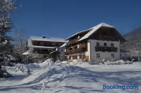 Schullerhof - Image 2