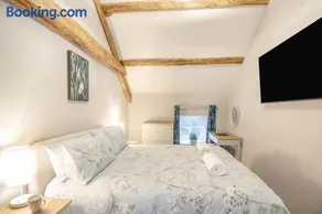 4 Bed in Ganllwyd oc-g34601 - Image 4