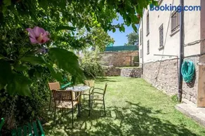 Casa Feli - APARTAMENTO con JARDÍN PRIVADO en los PIRINEOS - Image 1