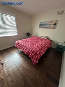 Quiet Room 2 in kitchener - Image 1