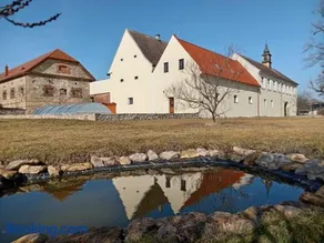 Penzion Zámek Drahonice - Image 1