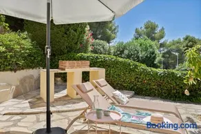 Authentic groundfloor apartment in beautiful villa, Javea - Image 4