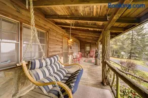 Rustic Cabin w/ Mountain Views! Elevation 4,400 - Image 2