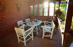 Apartamento vacacional apropiado para familias con terraza, jardín y barbacoa - Image 3