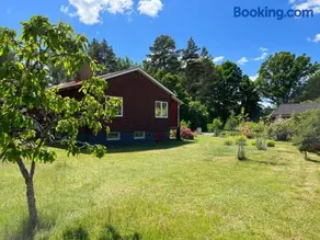 typical Swedish cosy holiday house in Målilla, Småland - Image 3